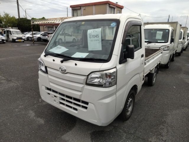 7045 Daihatsu Hijet truck S510P 2015 г. (LUM Kobe Nyusatsu)